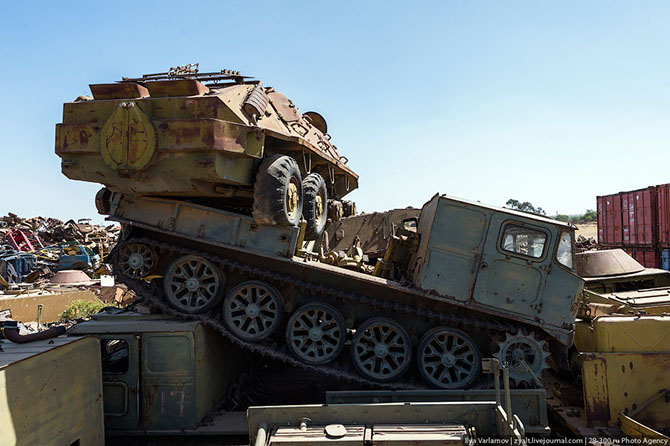 Кладбище военной техники в Эритрее Кладбище военной техники в Эритрее