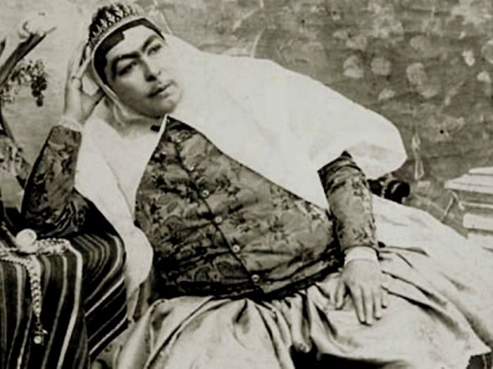 Реальные фото иранского шаха и его гарема Реальные фото иранского шаха и его гарема