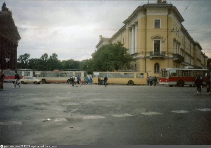 Ленинград в самом начале 90-х