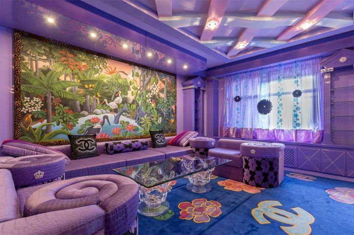 Киевская VIP-квартира с необычным дизайном