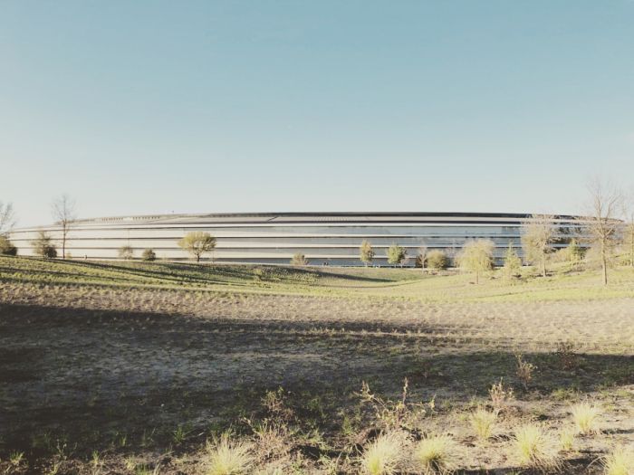 Запретная территория Apple Запретная территория Apple