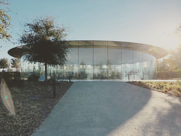 Запретная территория Apple Запретная территория Apple