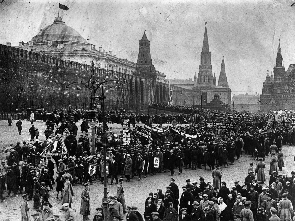 Как праздновали 1 мая в 1917-1933 годах