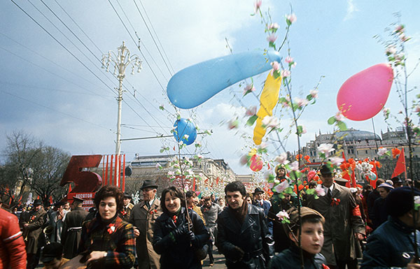 Советский Первомай: хроника за 66 лет