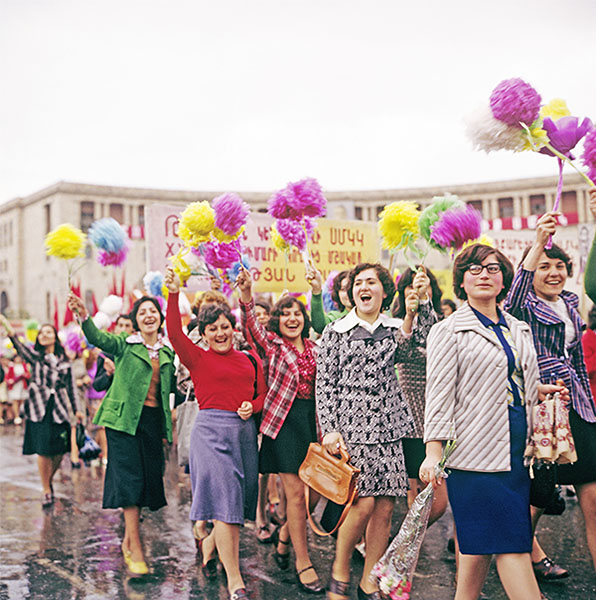 Советский Первомай: хроника за 66 лет