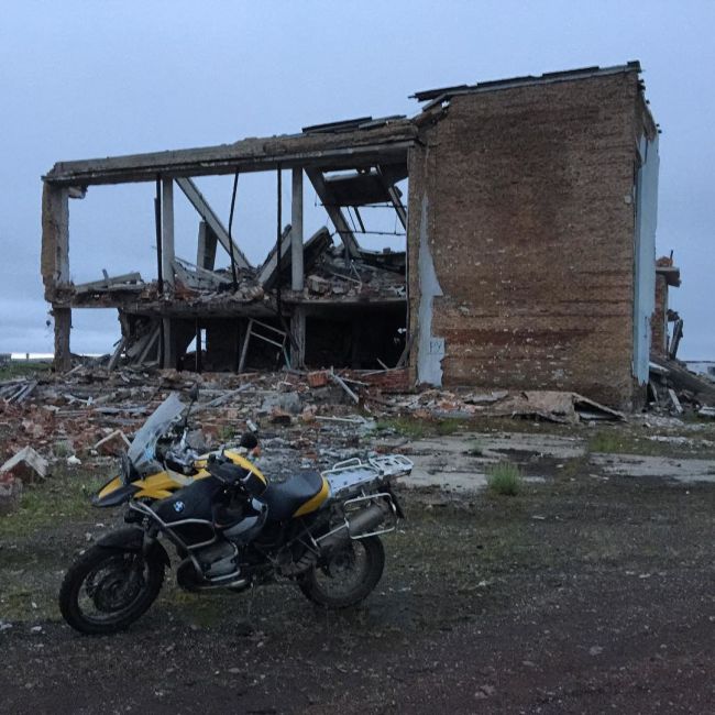 Заброшенный воркутинский поселок Хальмер-Ю