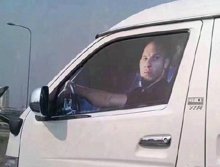 Необычная пленка для тонировки автомобилей