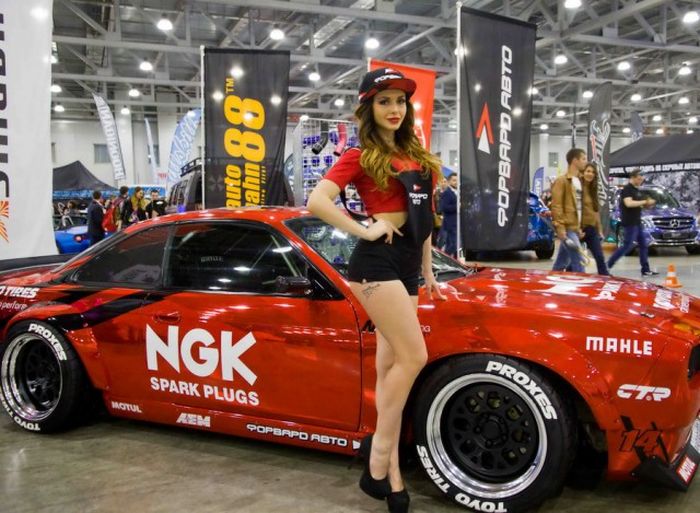 Новинки автовыставки Moscow Tuning Show 2016
