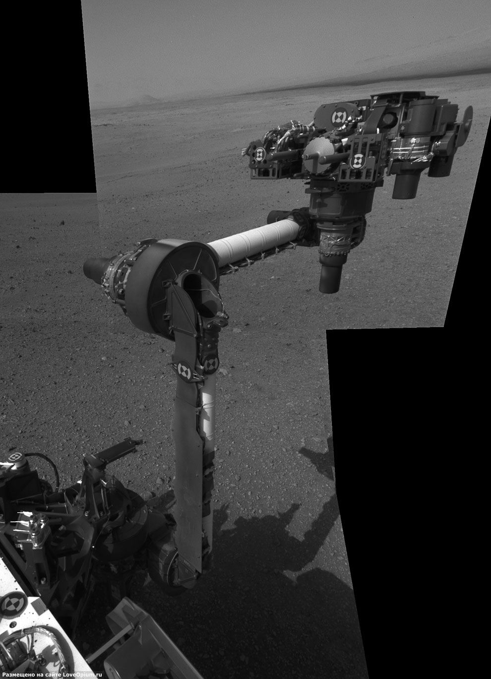 Марсоход Curiosity: первые дни на Марсе (17 фото)