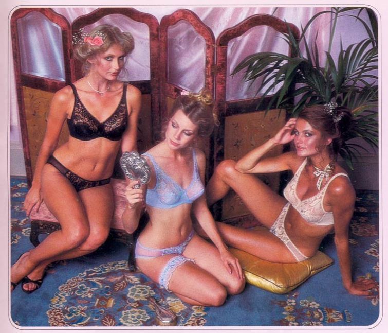 Горячий винтаж: как выглядел каталог знаменитого белья Victoria’s Secret в 1979 году