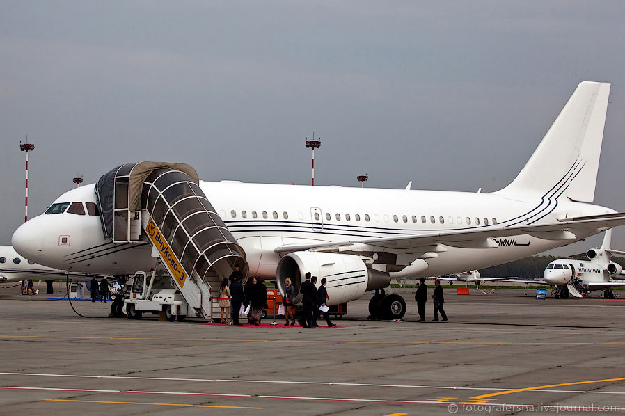 Новинки бизнес авиации на Jet Expo 2012 Новинки бизнес авиации на Jet Expo 2012