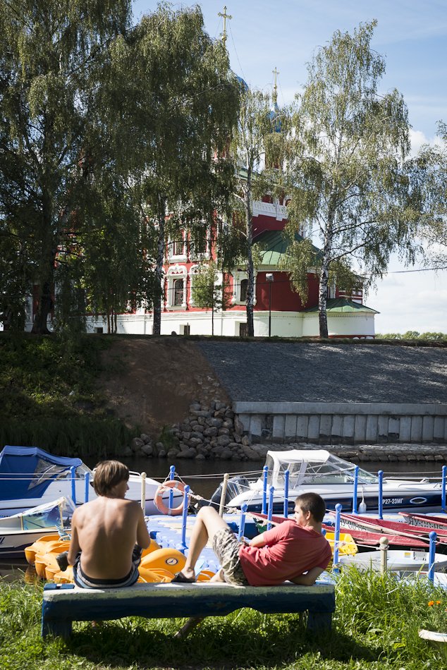 На «Золотом кольце» сидели... На «Золотом кольце» сидели...