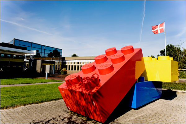 Экскурсия на производство конструкторов «Lego»