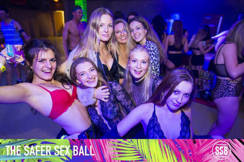Благотворительная студенческая вечеринка «The Safer Sex Ball»