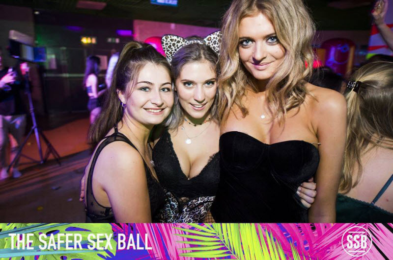 Благотворительная студенческая вечеринка «The Safer Sex Ball»