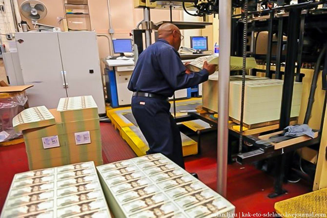 Как производят доллары США Как производят доллары США