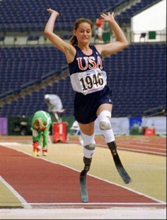 Сильная девушка Сильная девушка