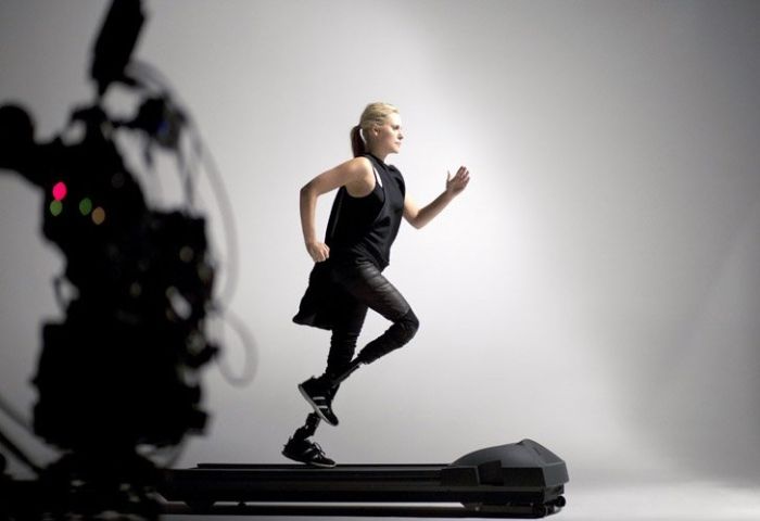 Сильная девушка Сильная девушка