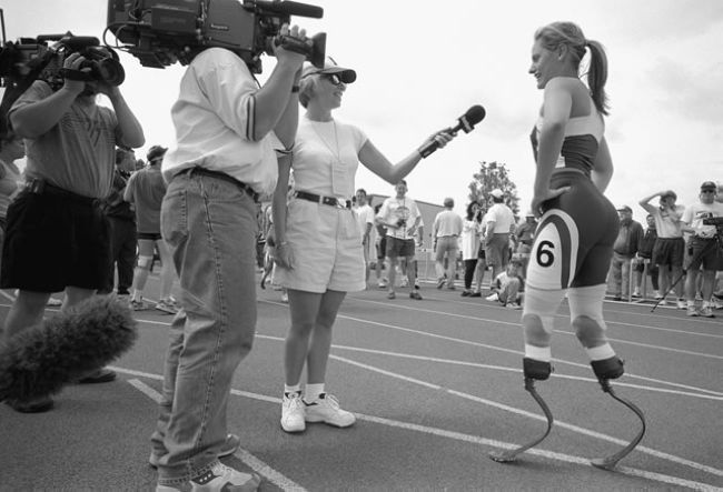 Сильная девушка Сильная девушка