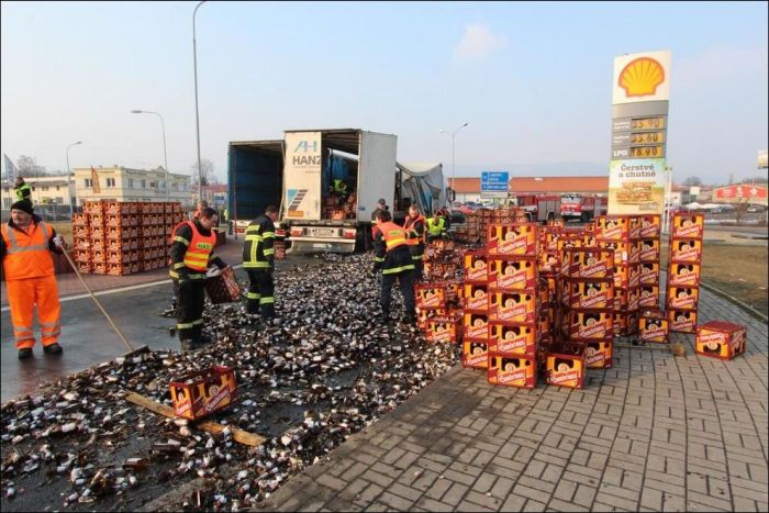 Не довёз. На радость мужикам... (12 фото)