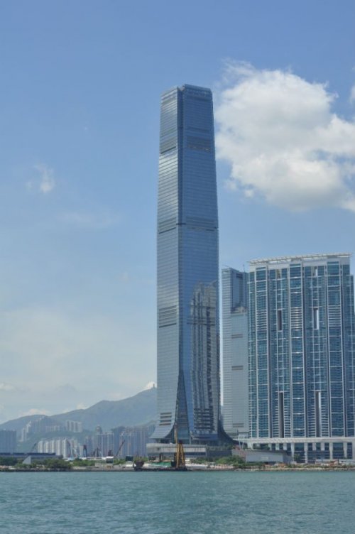 Топ-25: самые высокие здания в мире, на которые вам стоит подняться Топ-25: самые высокие здания в мире, на которые вам стоит подняться