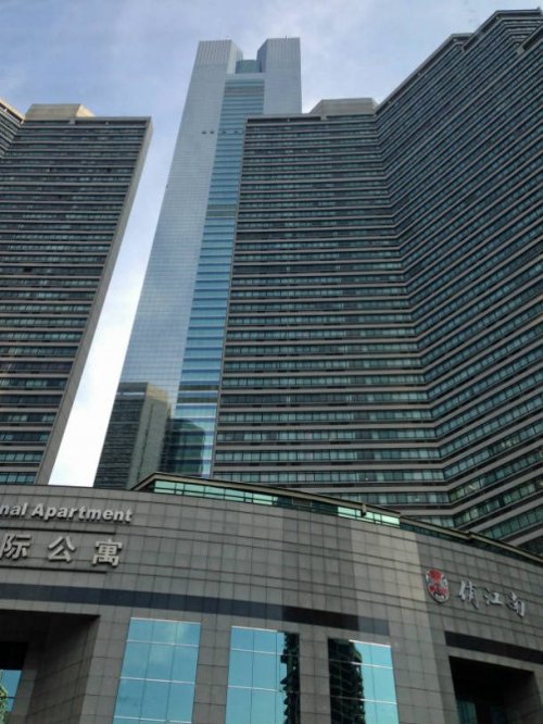 Топ-25: самые высокие здания в мире, на которые вам стоит подняться Топ-25: самые высокие здания в мире, на которые вам стоит подняться