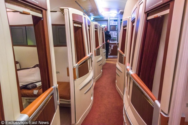 Парень потратил 1,3 млн рублей, чтобы показать всему миру, как летает Ди Каприо Парень потратил 1,3 млн рублей, чтобы показать всему миру, как летает Ди Каприо