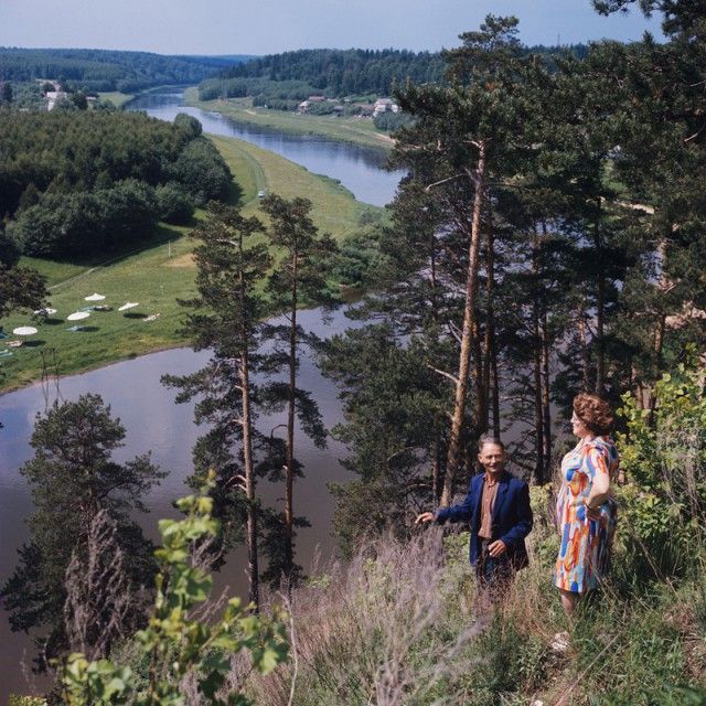 Каким мог бы быть Instagram гражданина СССР, вернувшегося из отпуска