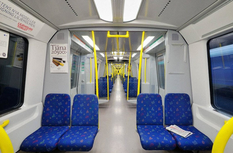 Вагоны метро разных стран в разное время