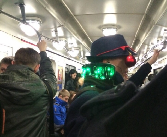 Модники и модницы из нашего метро