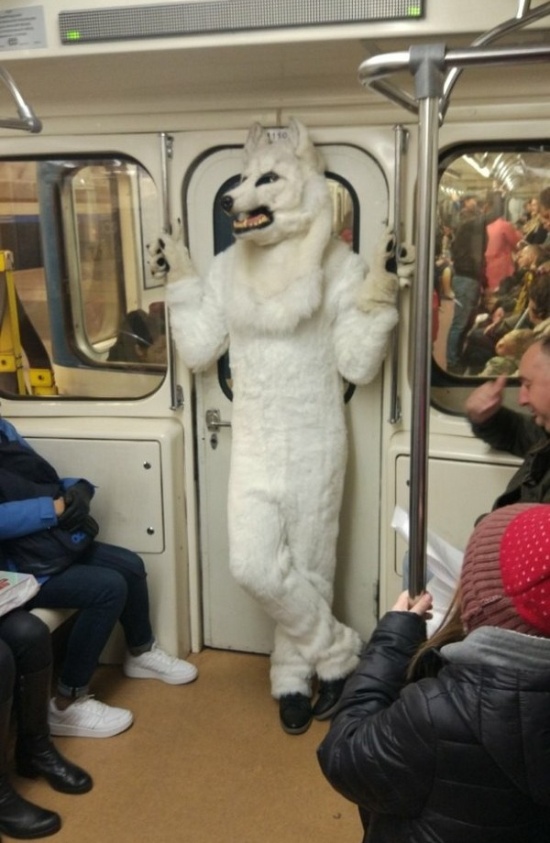 Модники и модницы из нашего метро