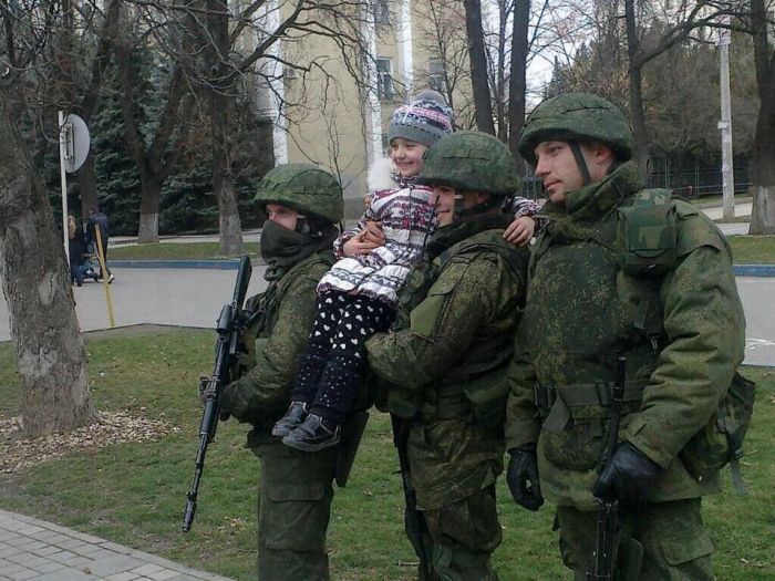 Российские солдаты в Крыму (47 фото)