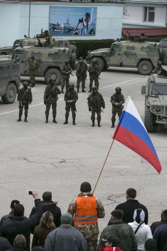 Российские солдаты в Крыму (47 фото)