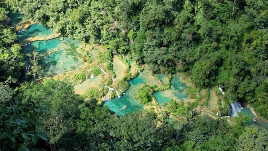 «Semuc Champey»: каскад водопадов в Гватемале