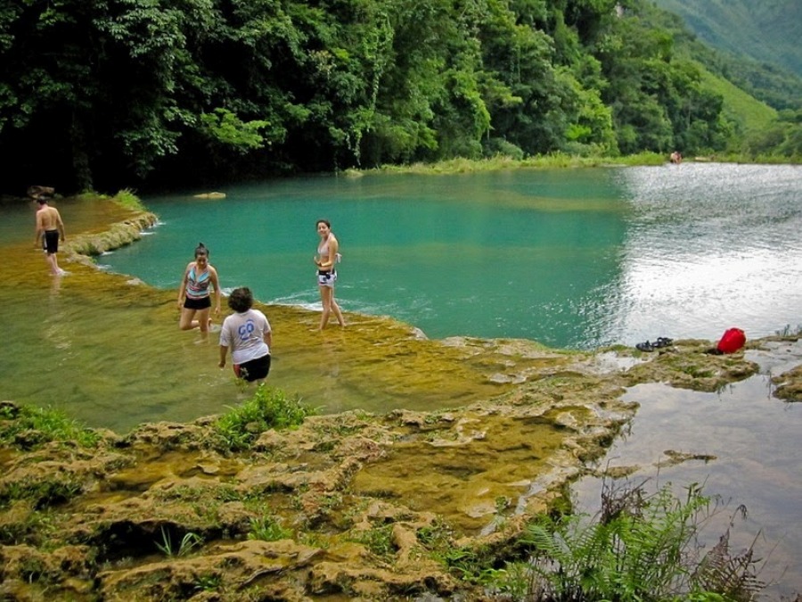 «Semuc Champey»: каскад водопадов в Гватемале