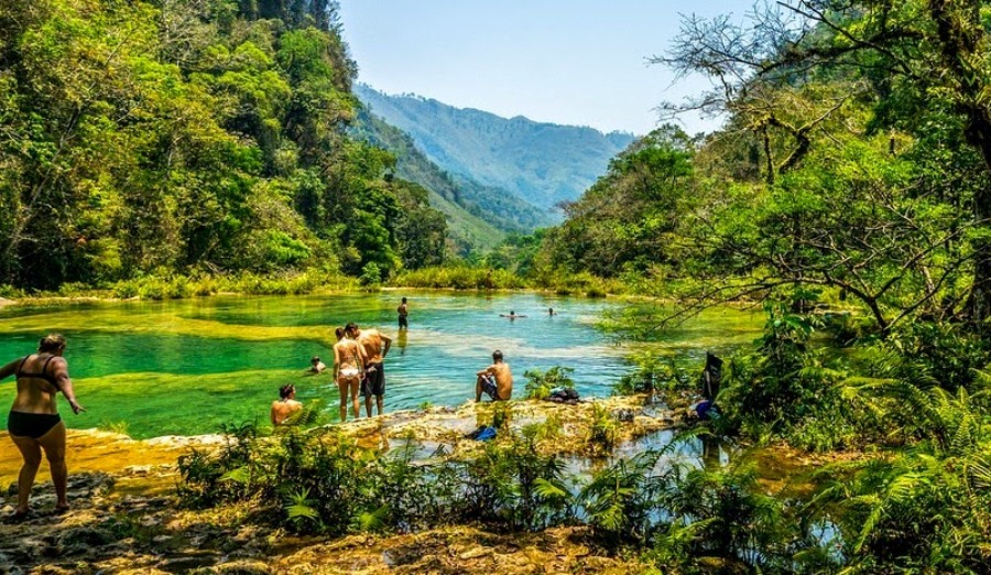 «Semuc Champey»: каскад водопадов в Гватемале