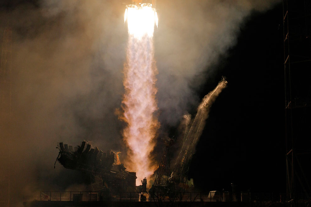 Жизнь на борту МКС Жизнь на борту МКС