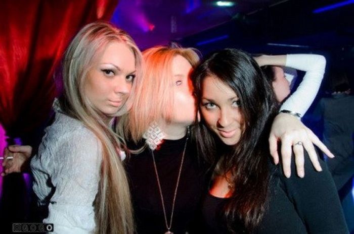 Фотоиллюзии, которые получились случайно (64 фото)