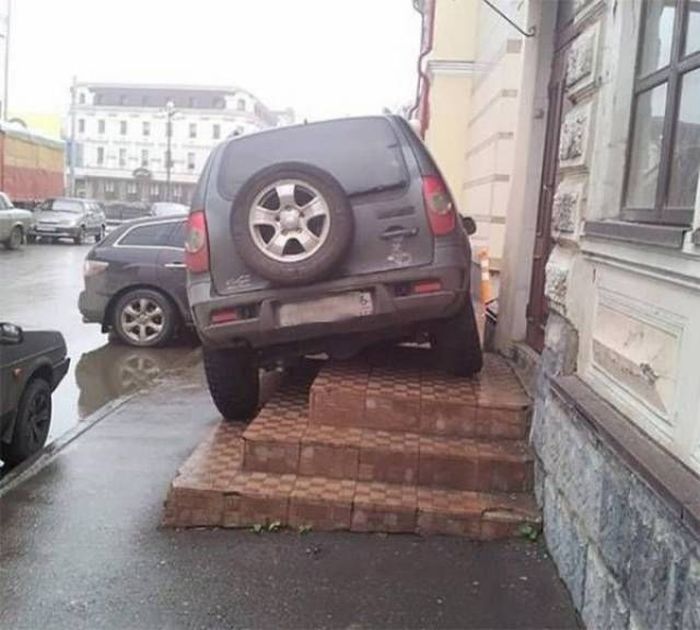 О чем думают все эти люди?
