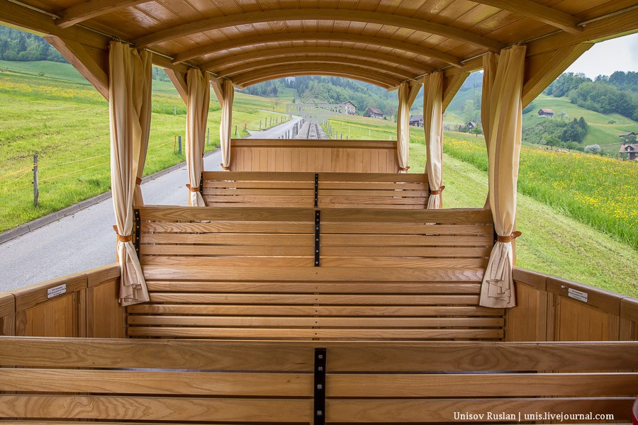 Stanserhorn Cabrio – двухэтажная кабина канатной дороги