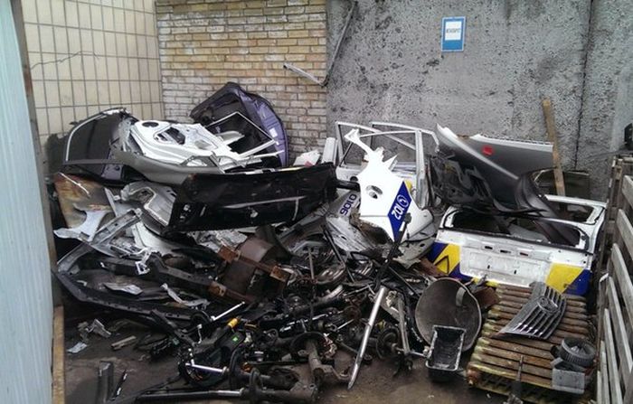 Патрульная полиция Киева за год разбила 150 автомобилей Toyota Prius