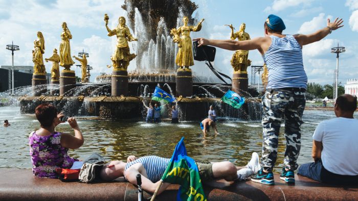 Московские десантники отмечают День ВДВ