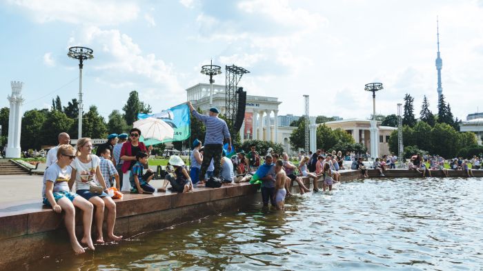 Московские десантники отмечают День ВДВ