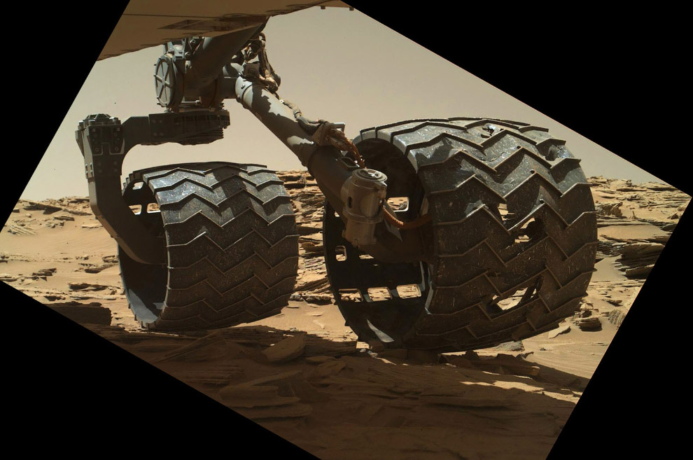 Лучшие снимки марсохода Curiosity и последние новости с Красной планеты