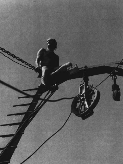 Вплавь из СССР (11 фото)