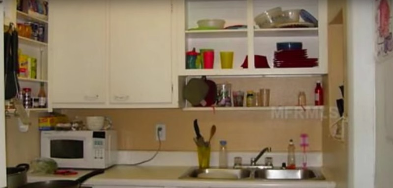 Американка в 14 лет купила на свои деньги себе дом Американка в 14 лет купила на свои деньги себе дом