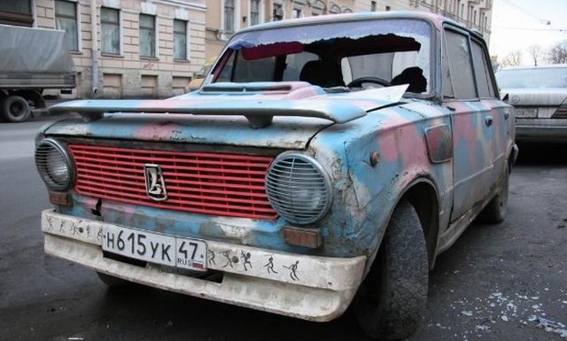 Нелепый автотюнинг