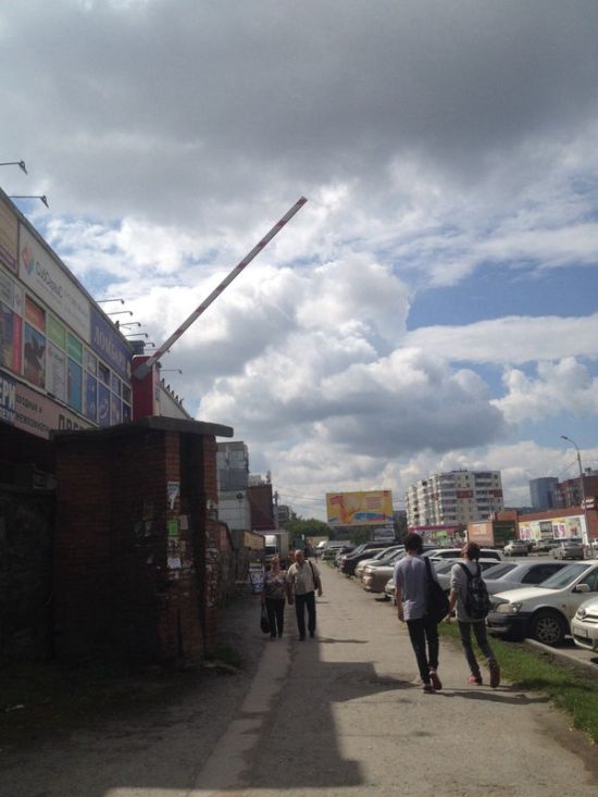Шлагбаум в Новосибирске