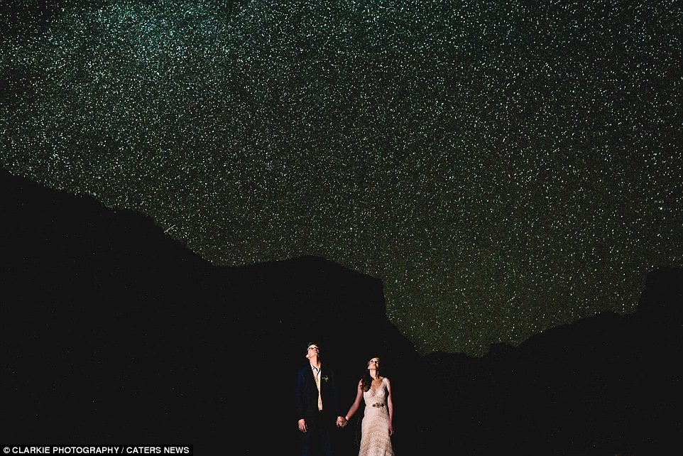 Названы самые романтичные направления свадебных фотосессий 2016-го года