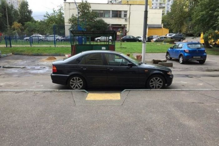 Автохамы паркуют свои автомобили
